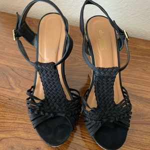 Charlotte Russe black women’s wedge